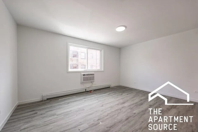 Photo - 7621 N Sheridan Rd Unit 7621 North Sheridan Road