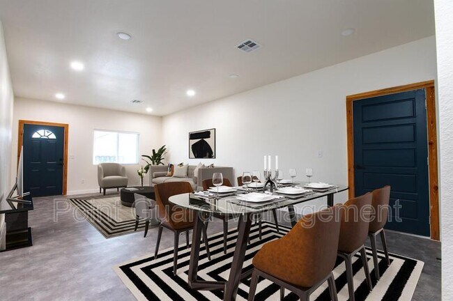 Photo - 2881 Oliver Dr