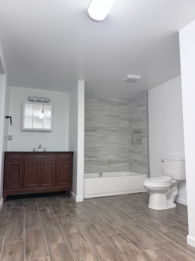 Photo - 1005 8th St Unit 8th Street