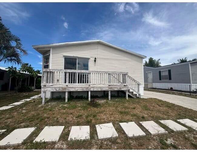 Building Photo - 8321 SE Skylark Ave Rental