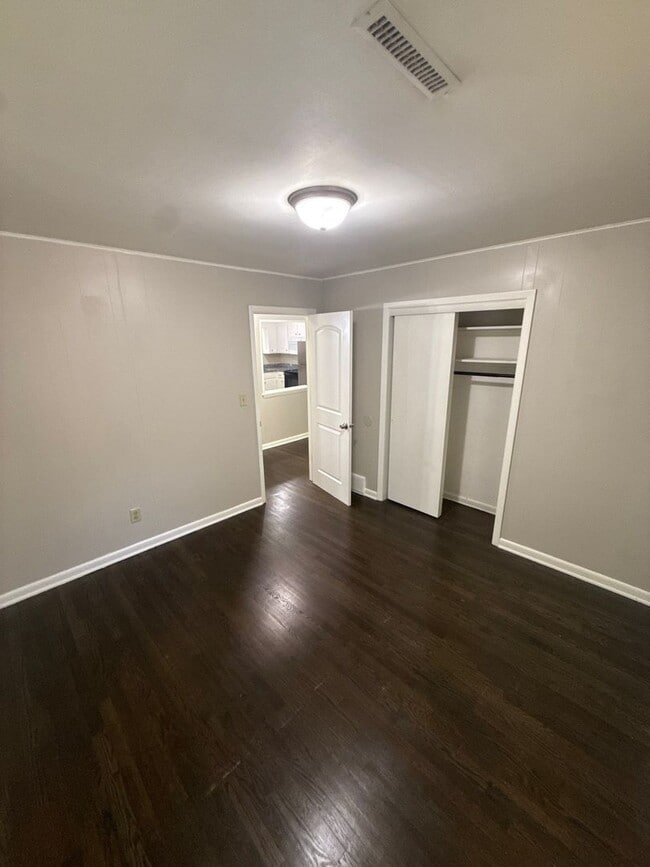Photo - 903 E Frederick St