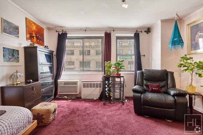 Building Photo - 85-88 8th Ave Unit 2S Rental