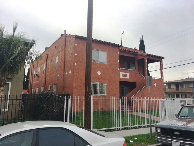 Photo - 1152 W 88th St