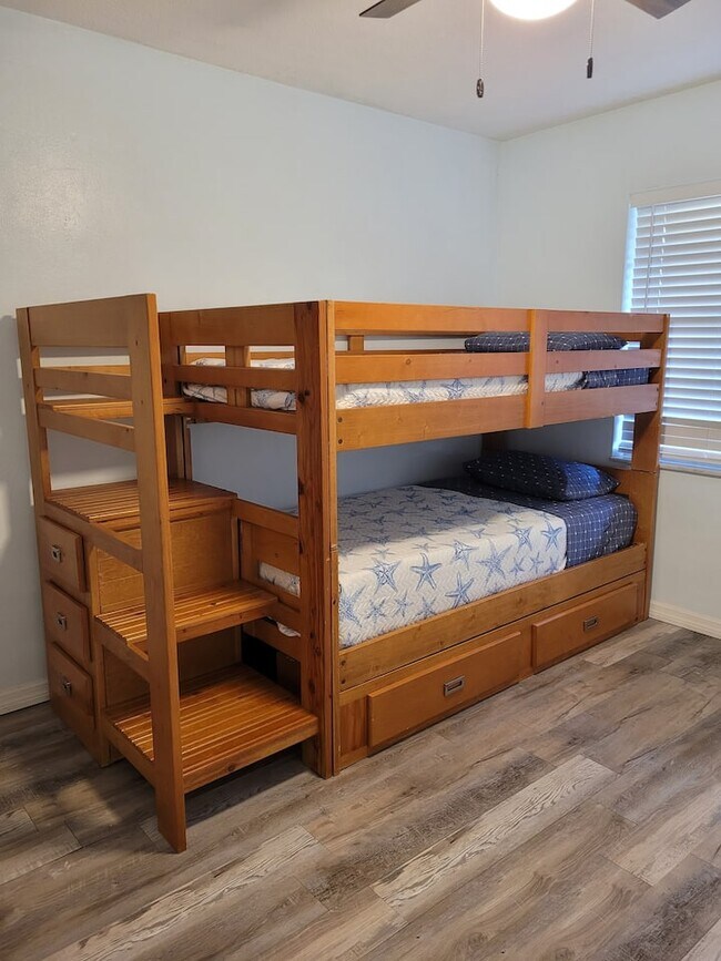 Photo - 439 S Paula Dr Unidad 103