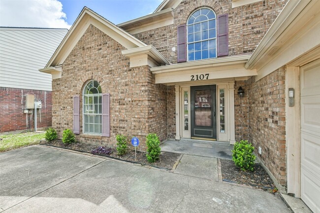 Photo - 2107 Bennigan St