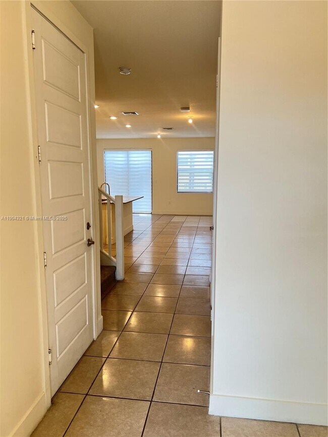 Photo - 15861 NW 90th Ct