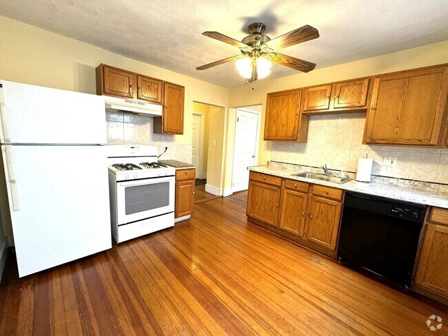 Building Photo - 4057 Washington St Unit 2 Rental