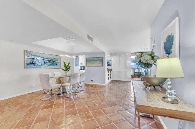 Photo - 3610 S Ocean Blvd Unidad 101