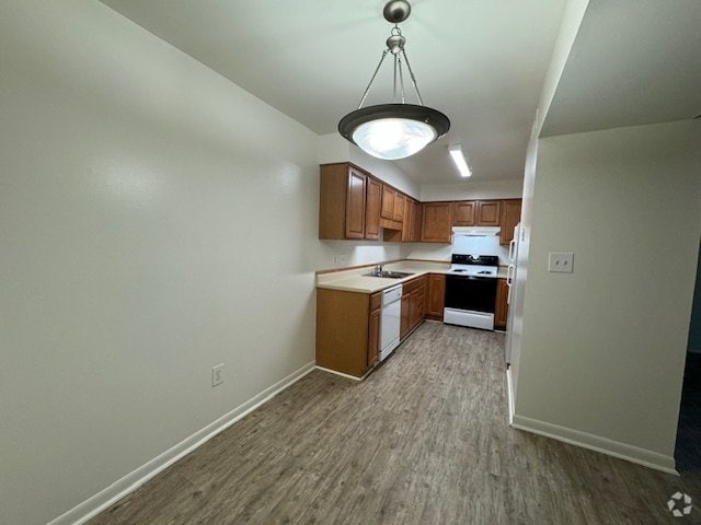 Building Photo - 600 Reusens Rd Rental