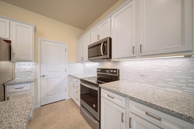 Photo - 1023 Eucalyptus Dr