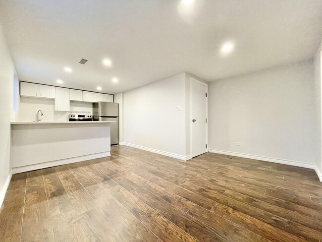 Photo - 31 Rendale Ave