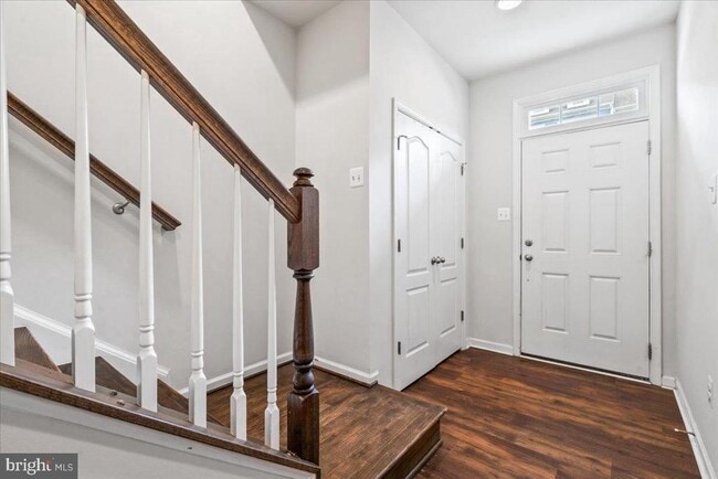 Photo - 309 Spring Bank Way