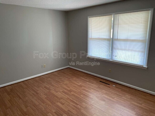 Photo - 2306 Startown Rd
