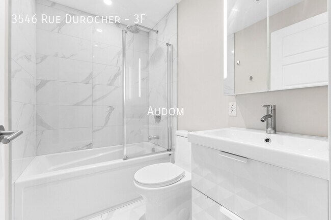 Photo - 3546 Rue Durocher Unité 3F