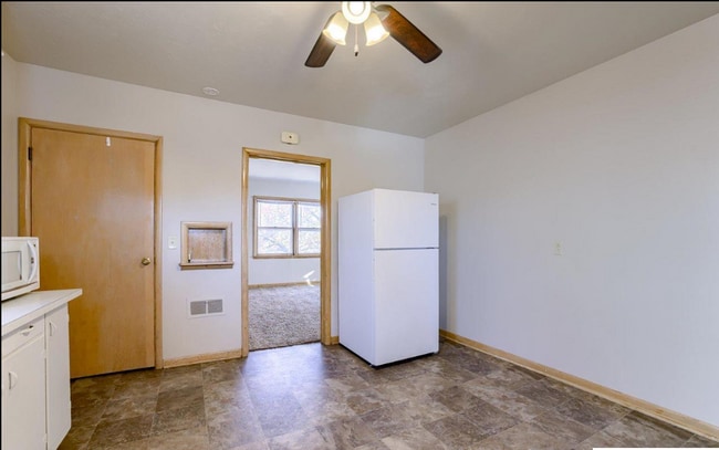 kitchen - 2415 S 14th St