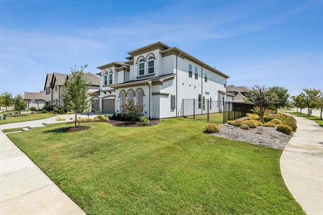 Photo - 2409 Maidenhair Rd