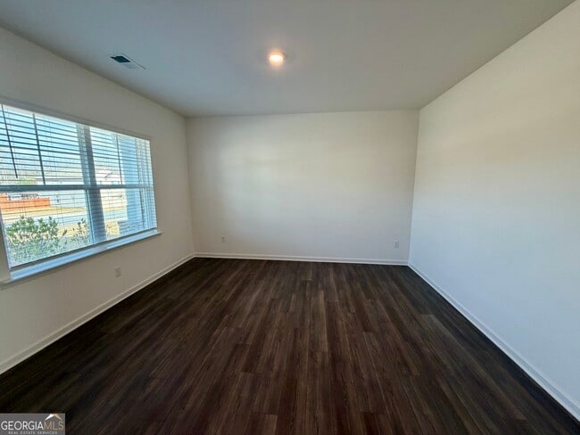 Photo - 788 Gelderland Dr