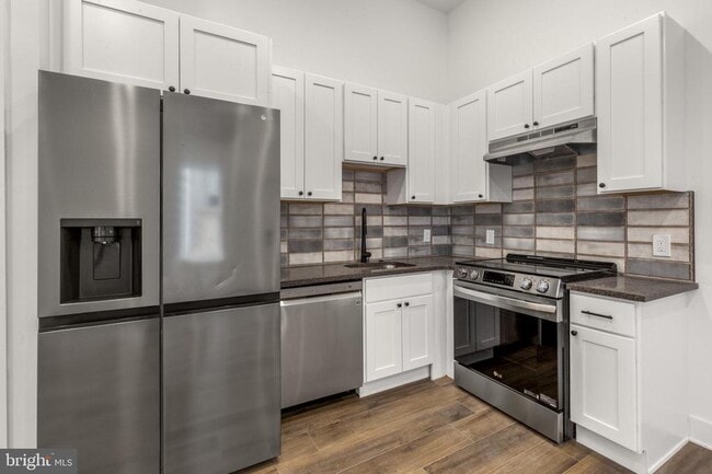 Photo - 2214 N Front St Unidad 101