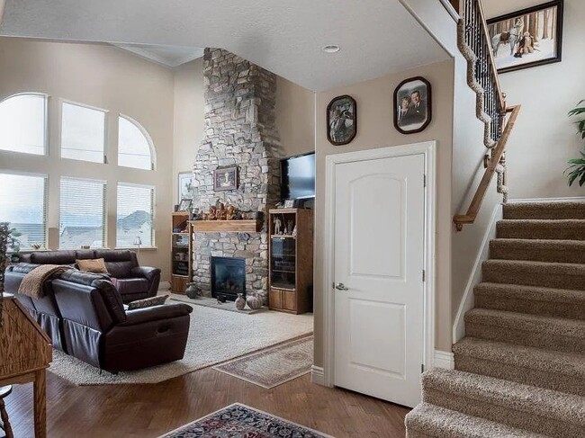 Photo - 2296 Hunter Dr