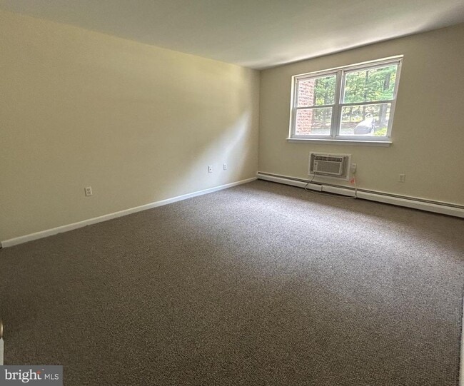 Photo - 333 Lacey Ave