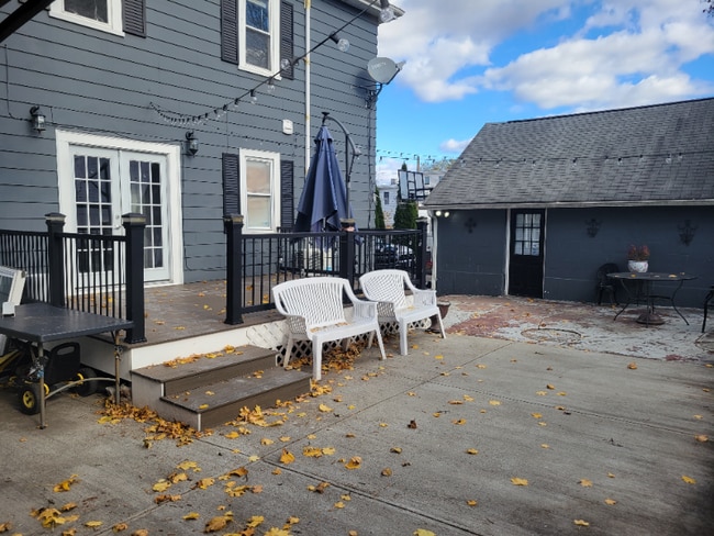 Photo - 8 Octavia St Unit 2