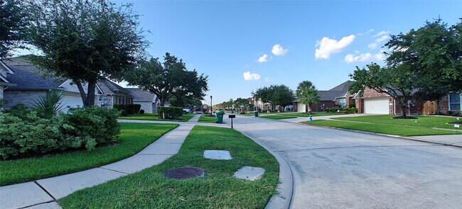 Photo - 10203 Ripple Lake Dr