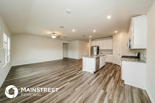 Photo - 6117 Pathfinder Trail