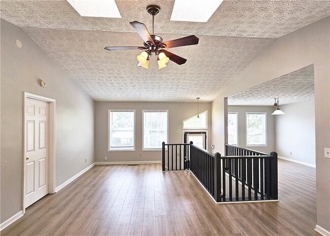 Photo - 5530 Deerfield Pl