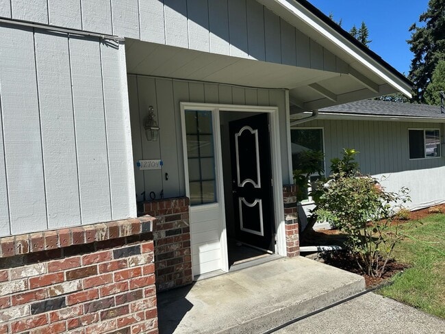 Building Photo - 12704 95th Ave Ct E Rental