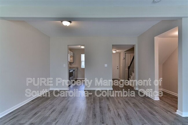 Photo - 308 Percival Rd