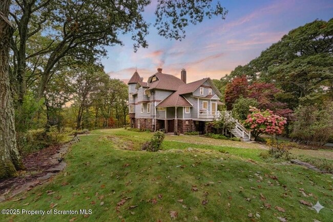 Photo - 3360 Forest Rd