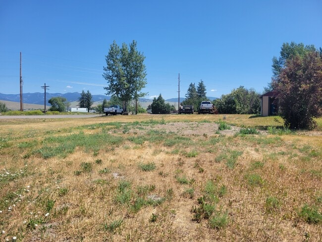 5703 Mullan Rd Unidad 5703