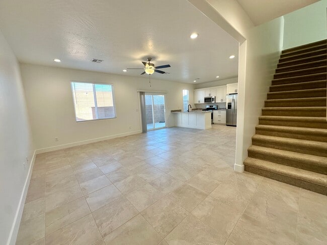 Photo - 127 N 2480 W