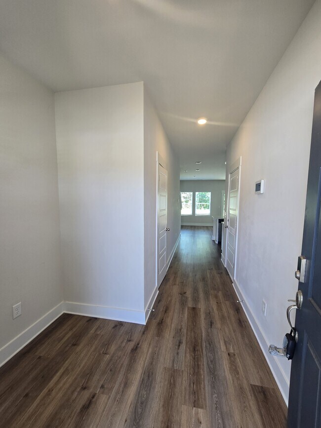 Photo - 623 Millwright Wy