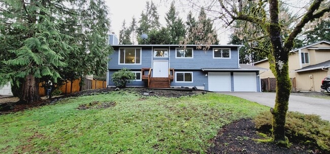 Photo - Stunning 4 bedroom House in an amazing location of Puyallup!