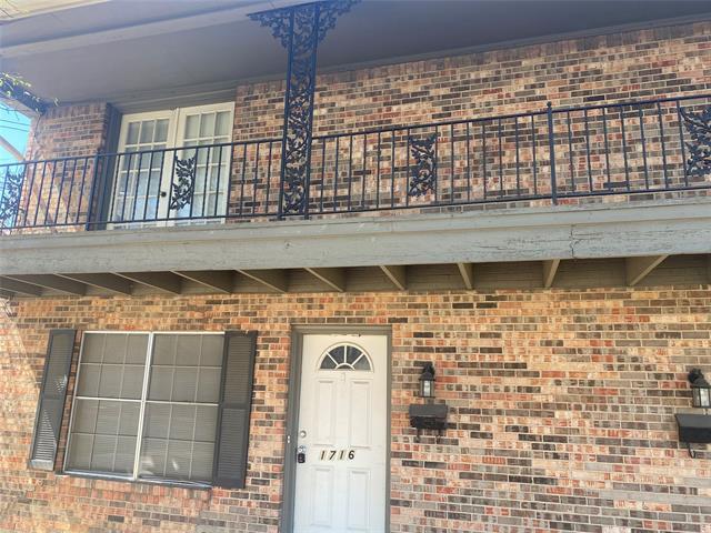Building Photo - 1716 N Travis St Rental