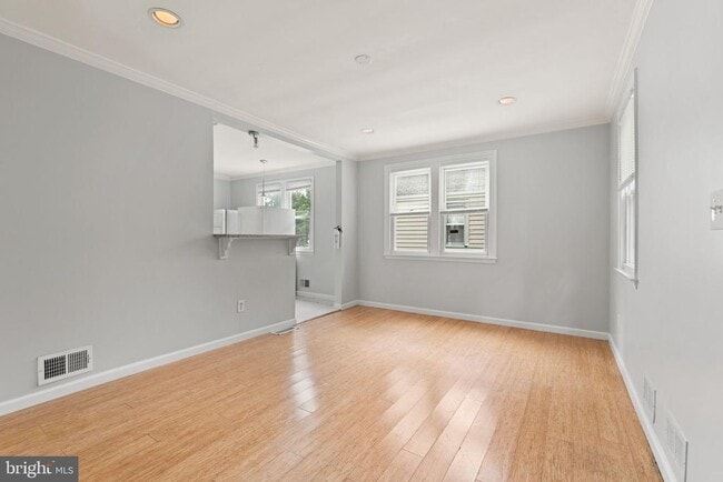 Photo - 9609 48th Ave