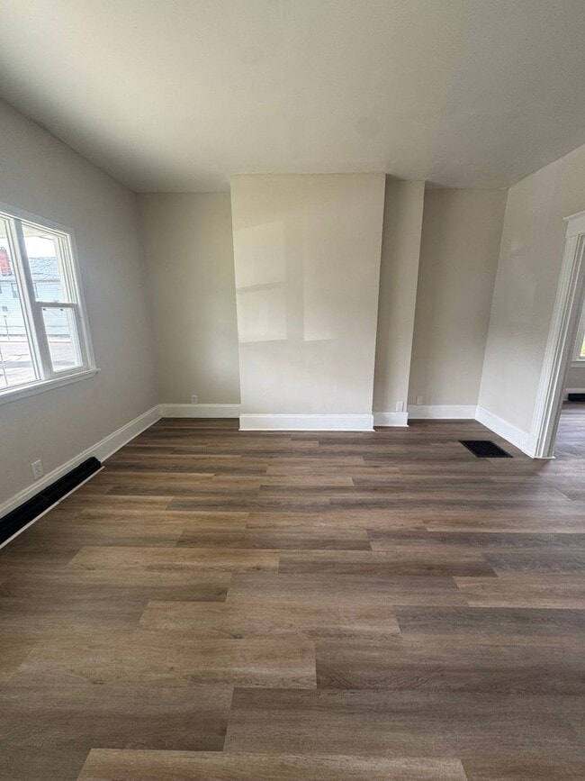 Photo - 714 Clinton Ave