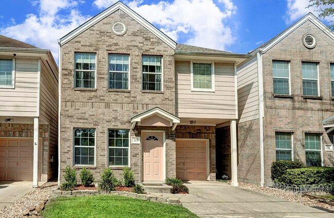 Photo - 311 Bayou St