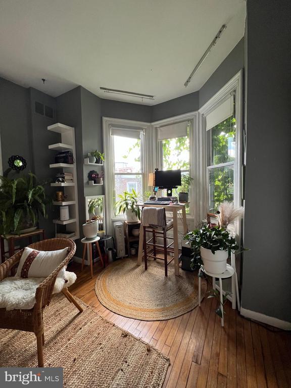 Photo - 861 N 26th St