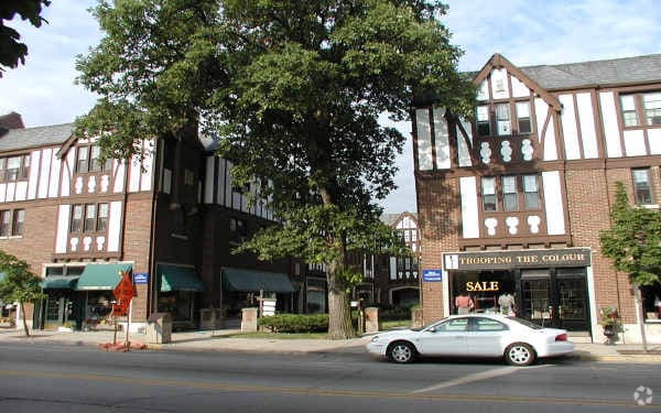 Photo - 896 Green Bay - Winnetka Apartments