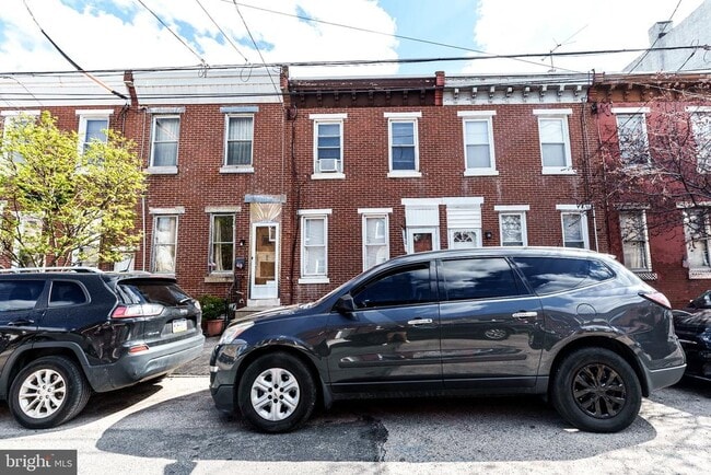 Building Photo - 724 Moyer St