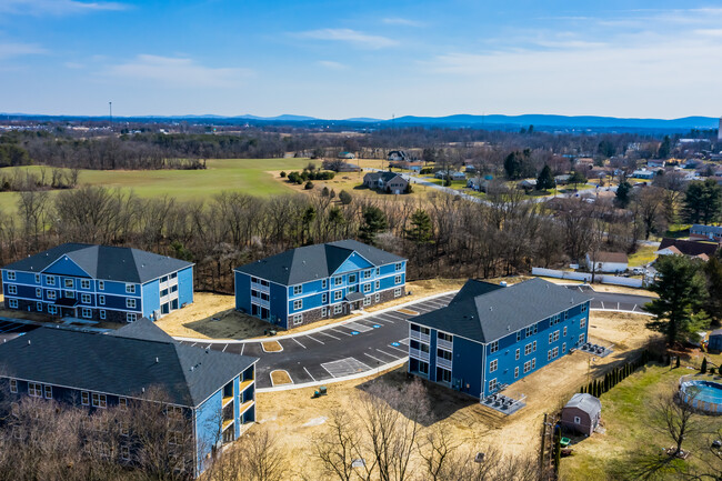 Frederick Court - Frederick Court Apartments