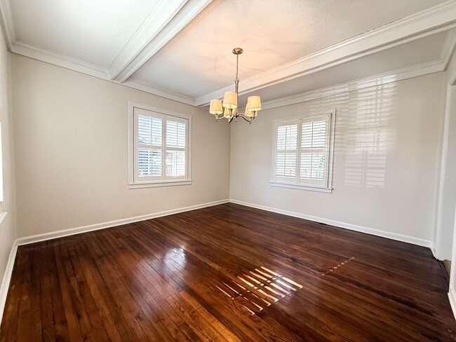 Photo - 2525 Camille Dr