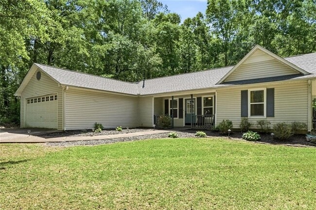 Photo - 131 Homestead Way