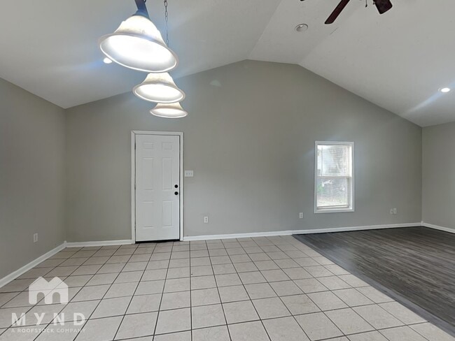 Photo - 314 S Pennsylvania St