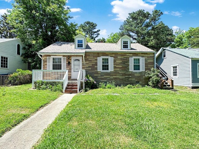 Photo - 224 Virginia Ave