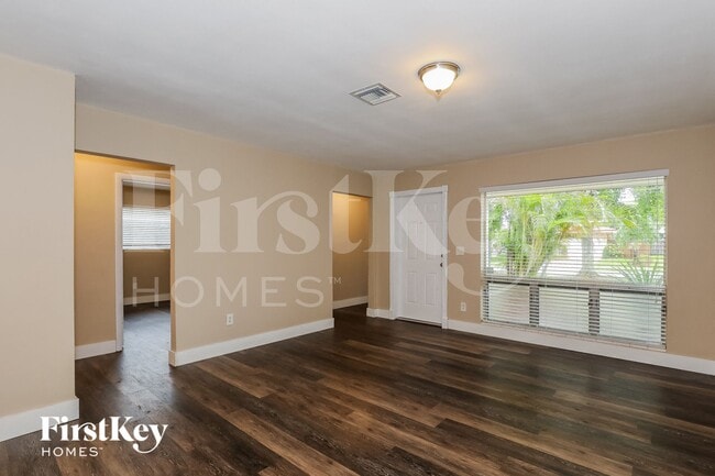 Photo - 231 SW 71st Terrace