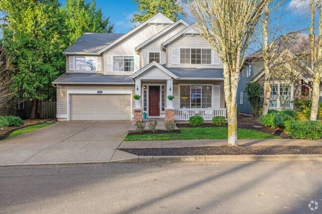 Building Photo - Lovely Lake Forest home