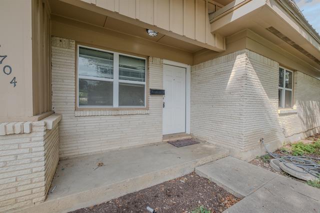Photo - 2704 Cordone St